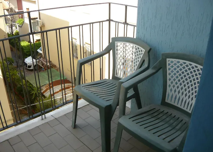 Hotel Acquazzurra 3*